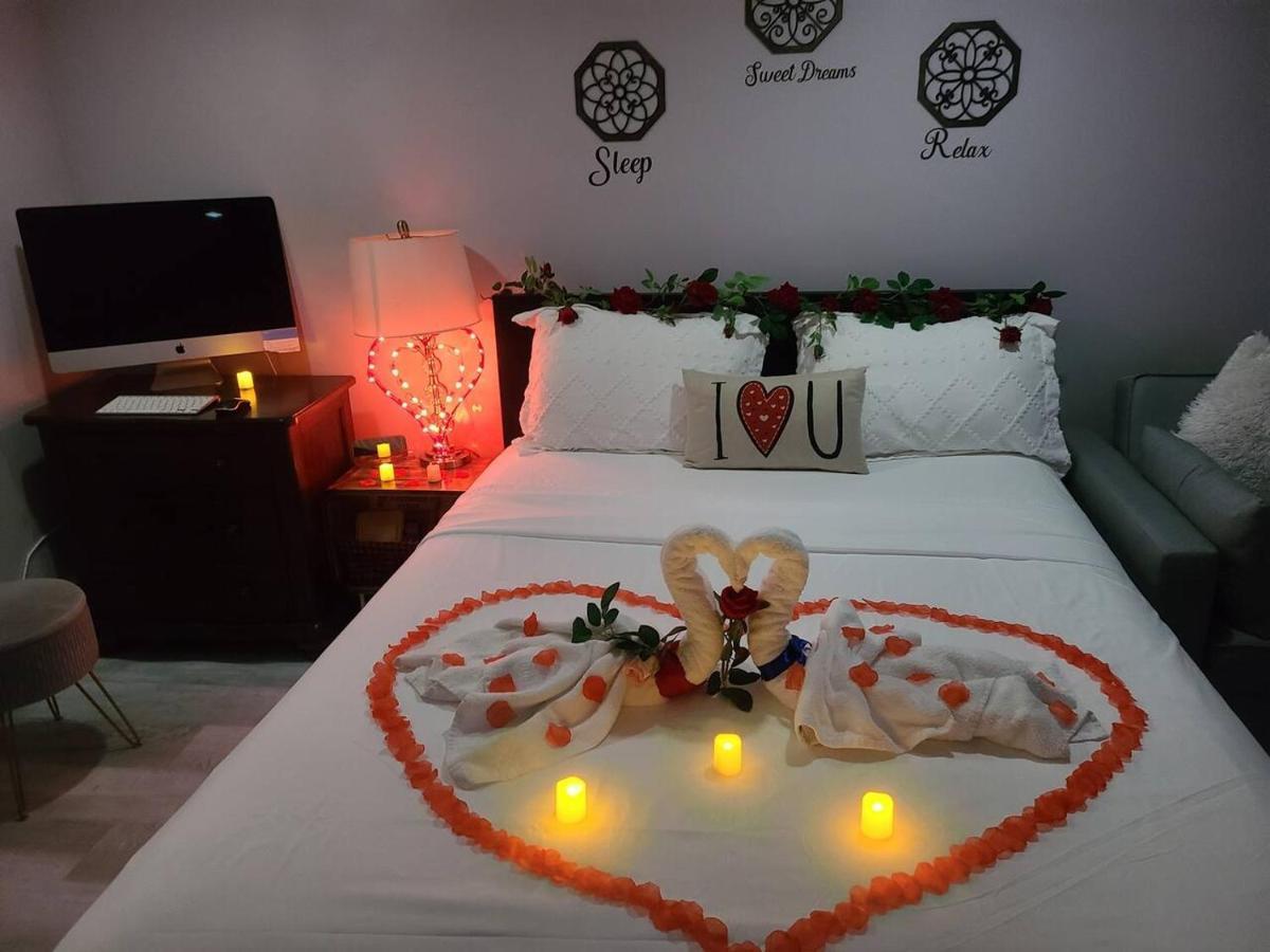 Lovely 2 Bedroom Apartment With 2 Entrance And Parking Нью-Йорк Экстерьер фото