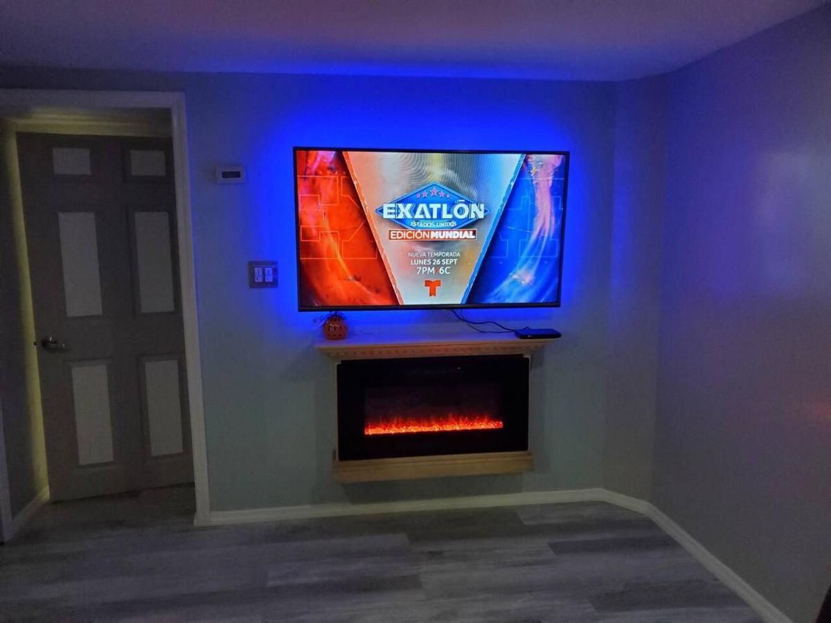 Lovely 2 Bedroom Apartment With 2 Entrance And Parking Нью-Йорк Экстерьер фото