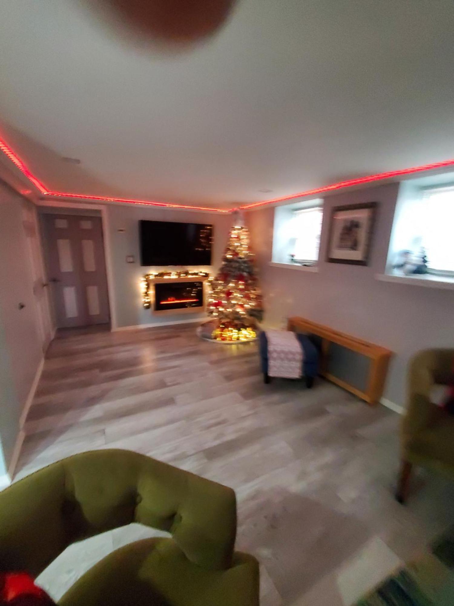 Lovely 2 Bedroom Apartment With 2 Entrance And Parking Нью-Йорк Экстерьер фото
