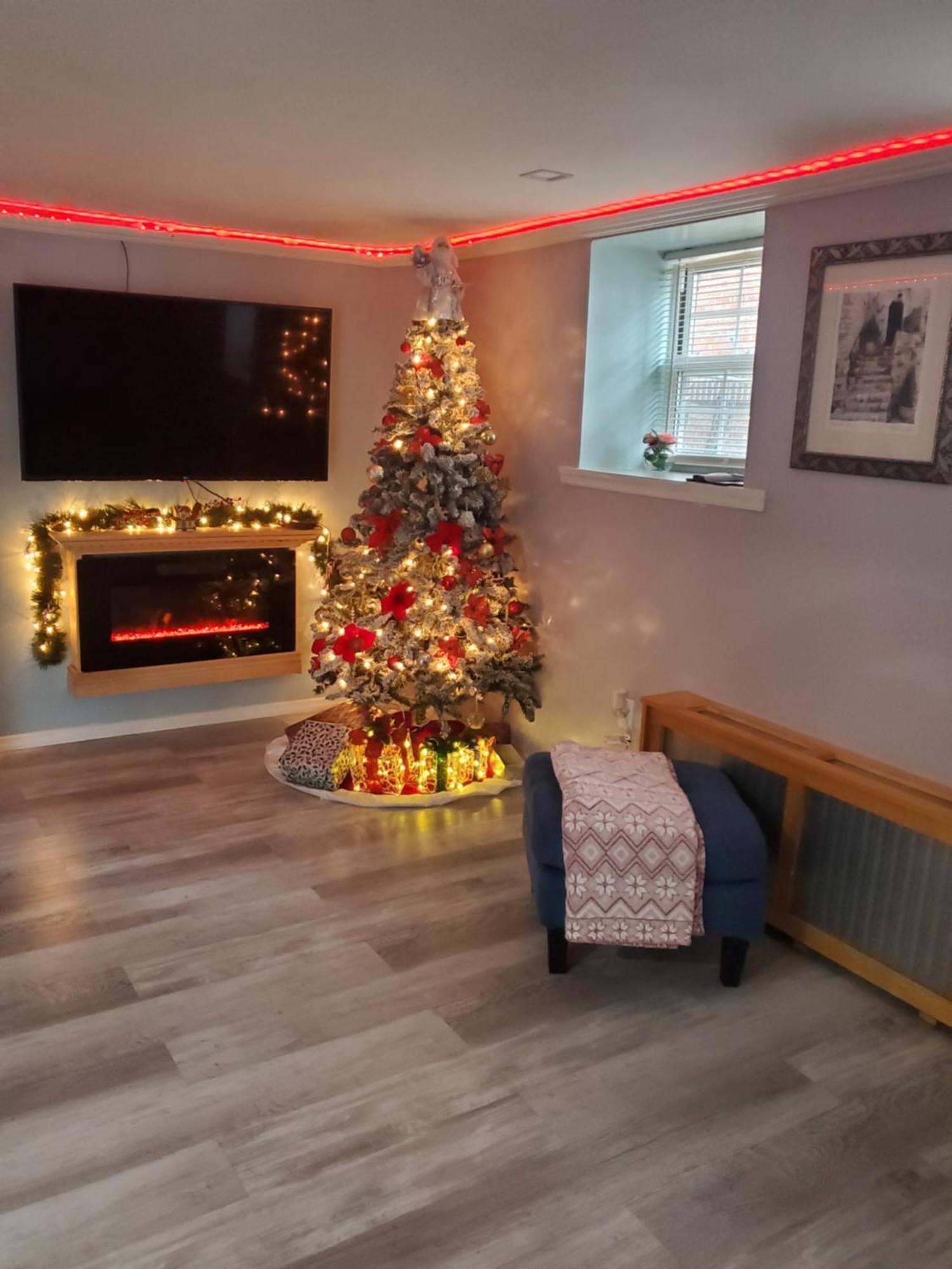 Lovely 2 Bedroom Apartment With 2 Entrance And Parking Нью-Йорк Экстерьер фото